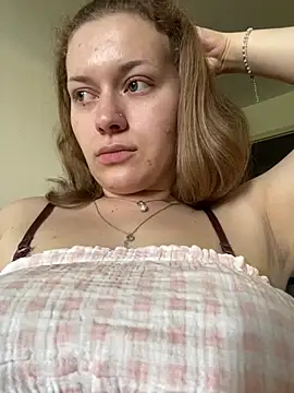 Snapshot of Ariell_Margot_ chatting on 7, 6, 2026 Ariell Margot online show from 7, 6, 2026