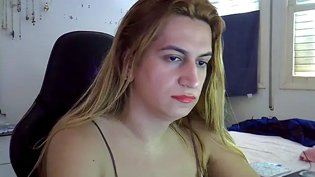 Snapshot of luizacandy chatting on 22, 7, 2026 luizacandy online show from 22, 7, 2026