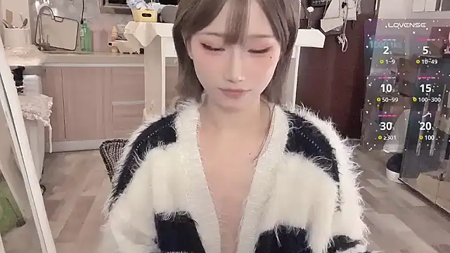 -XunMengLong- online show from 17, 2, 2025