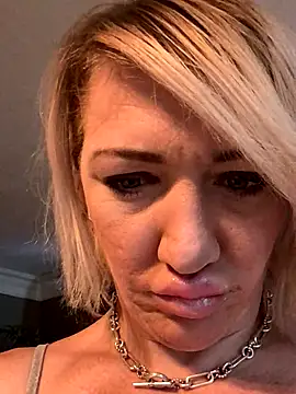 camdanz777 online show from 18, 9, 2025