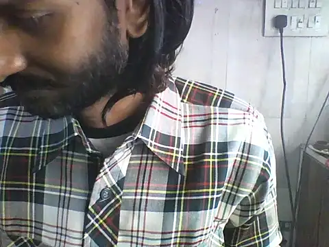 Snapshot of Desi_GfBf chatting on 19, 11, 2025 Desi GfBf online show from 19, 11, 2025