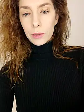 YourSuperModel online show from 23, 11, 2025