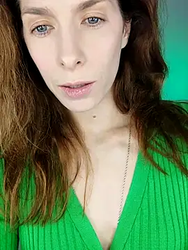 YourSuperModel online show from 17, 12, 2025