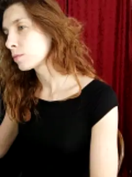 Snapshot of YourSuperModel chatting on 7, 5, 2026 YourSuperModel online show from 7, 5, 2026