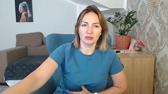 Mallinia online show from 11, 10, 2025