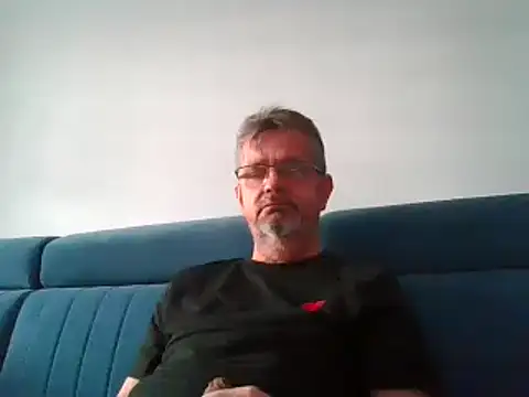 Snapshot of axecoman60 chatting on 10, 2, 2025 axecoman60 online show from 10, 2, 2025