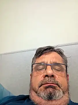 axecoman60 online show from 24, 2, 2026