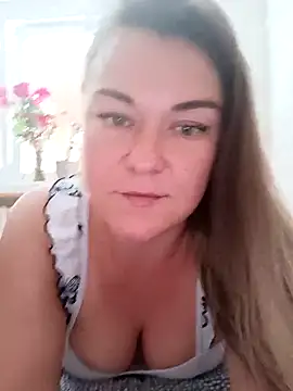 LunikaLunaX online show from 10, 9, 2025