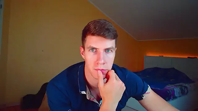 Snapshot of Chris_Brien chatting on 10, 7, 2026 Chris Brien online show from 10, 7, 2026