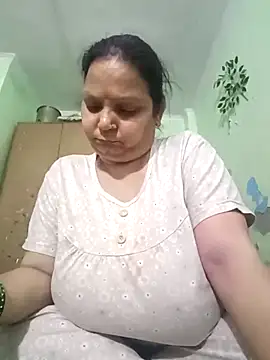 Kavya kapoor online show from 5, 3, 2026