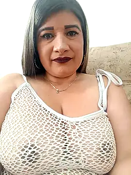 Hannahcandyy online show from 8, 2, 2026