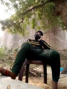 Snapshot of Fucker_boy_1 chatting on 2, 1, 2025 Fucker boy 1 online show from 2, 1, 2025