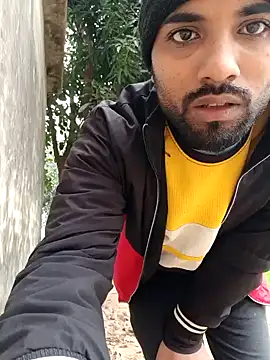 Snapshot of Fucker_boy_1 chatting on 14, 1, 2025 Fucker boy 1 online show from 14, 1, 2025