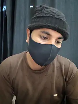 Snapshot of Fucker_boy_1 chatting on 22, 11, 2025 Fucker boy 1 online show from 22, 11, 2025