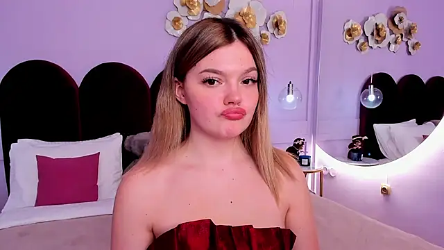 ZaraBloom online show from 13, 3, 2025