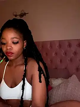 Snapshot of ItsLeyaa chatting on 1, 12, 2024 ItsLeyaa online show from 1, 12, 2024