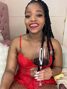 Snapshot of ItsLeyaa chatting on 5, 12, 2024 ItsLeyaa online show from 5, 12, 2024