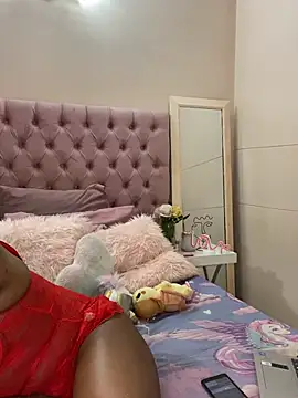 Snapshot of ItsLeyaa chatting on 24, 12, 2024 ItsLeyaa online show from 24, 12, 2024