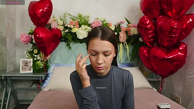 Snapshot of AliceBrayan chatting on 15, 2, 2026 AliceBrayan online show from 15, 2, 2026