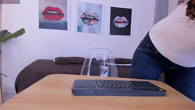 Angela donnato online show from 12, 1, 2026