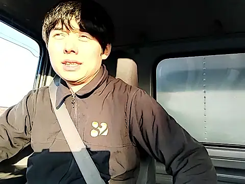 whitebriefboy online show from 14, 3, 2026