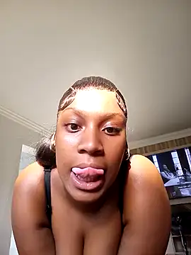 Snapshot of Candy_Love_18 chatting on 15, 12, 2024 Candy Love 18 online show from 15, 12, 2024