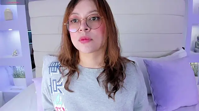 Lanna18 online show from 18, 2, 2025
