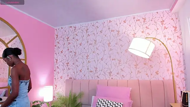 amber-hill online show from 23, 2, 2025