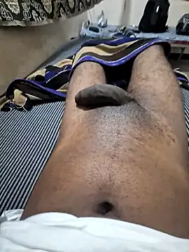 Snapshot of Yours_daddy6728 chatting on 10, 1, 2026 Yours daddy6728 online show from 10, 1, 2026