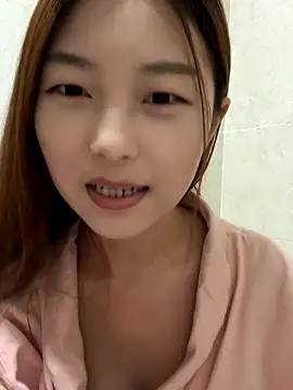 Sweet-Angel999 online show from 8, 11, 2025