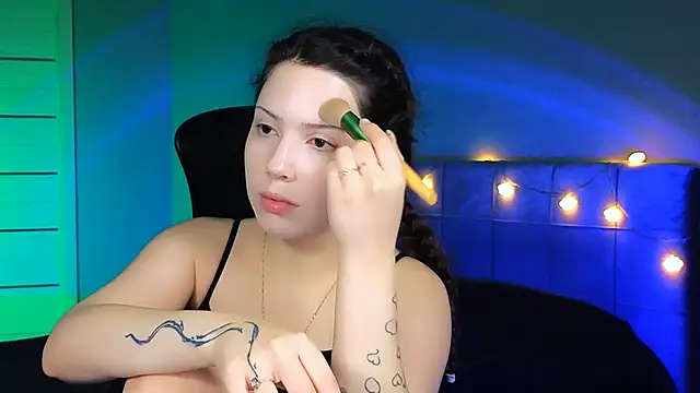 Snapshot of Stacy_Gonzales_ chatting on 4, 2, 2025 Stacy Gonzales  online show from 4, 2, 2025