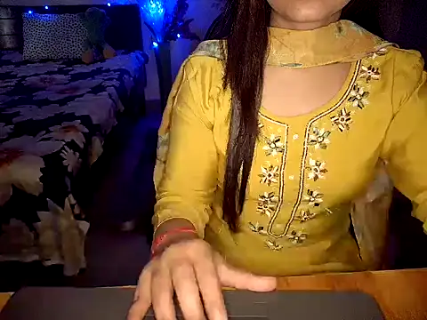 WildRuhi20 online show from 19, 2, 2026