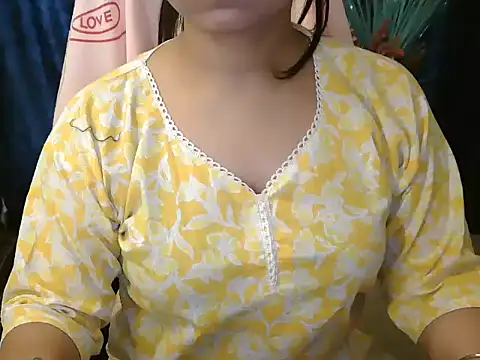 Snapshot of WildRuhi20 chatting on 4, 5, 2026 WildRuhi20 online show from 4, 5, 2026