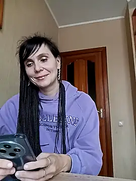 Francenia lolis online show from 3, 2, 2025