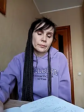 Francenia lolis online show from 6, 2, 2025