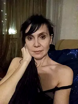 Francenia lolis online show from 14, 2, 2025