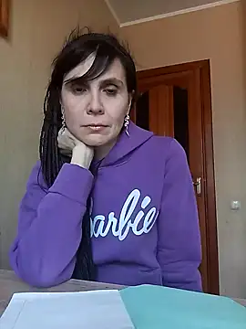 Francenia lolis online show from 25, 2, 2025