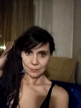 Francenia lolis online show from 12, 3, 2025