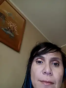 Francenia lolis online show from 5, 10, 2025