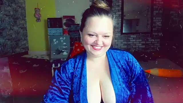 KlaraHoll online show from 5, 12, 2024