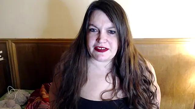 evabella  online show from 14, 3, 2025