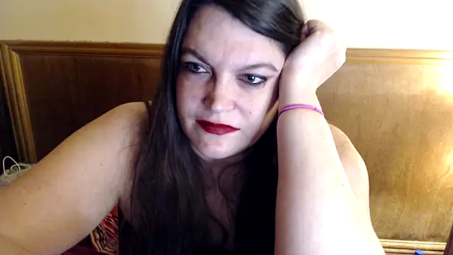 evabella  online show from 14, 3, 2025