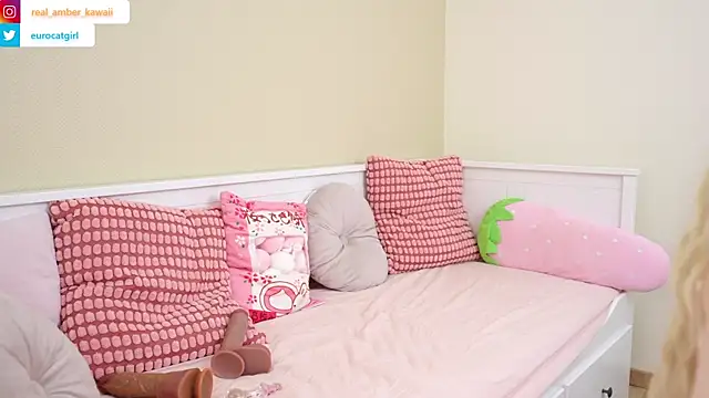 Snapshot of Amber_Kawaii chatting on 16, 2, 2026 Amber Kawaii online show from 16, 2, 2026