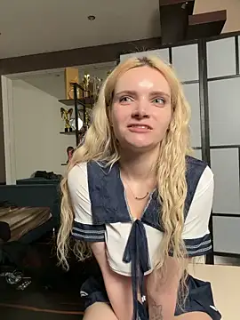 Snapshot of Amber_Kawaii chatting on 2, 3, 2026 Amber Kawaii online show from 2, 3, 2026