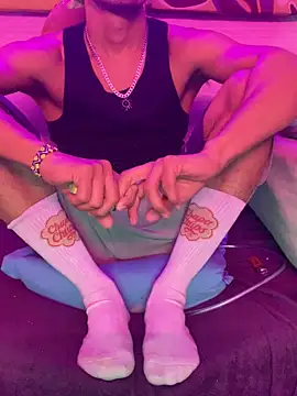 thesummerboy online show from 9, 12, 2024