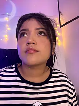 alisson carolina73 online show from 21, 11, 2025