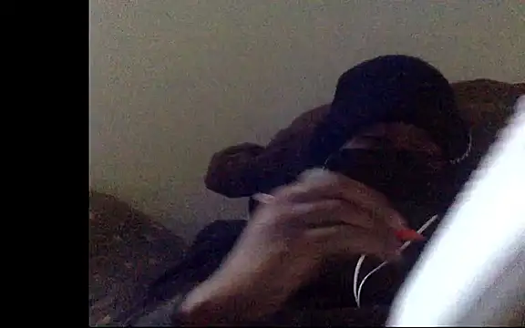 Snapshot of POPAYE972 chatting on 27, 11, 2025 POPAYE972 online show from 27, 11, 2025