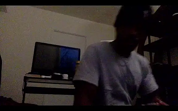 Snapshot of POPAYE972 chatting on 2, 12, 2025 POPAYE972 online show from 2, 12, 2025