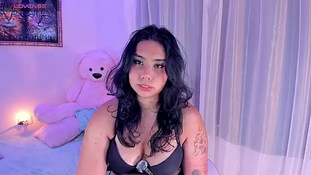 Snapshot of kiki_cavilll chatting on 18, 6, 2026 kiki cavilll online show from 18, 6, 2026