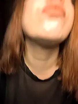 Snapshot of cansuozell chatting on 2, 2, 2026 cansuozell online show from 2, 2, 2026